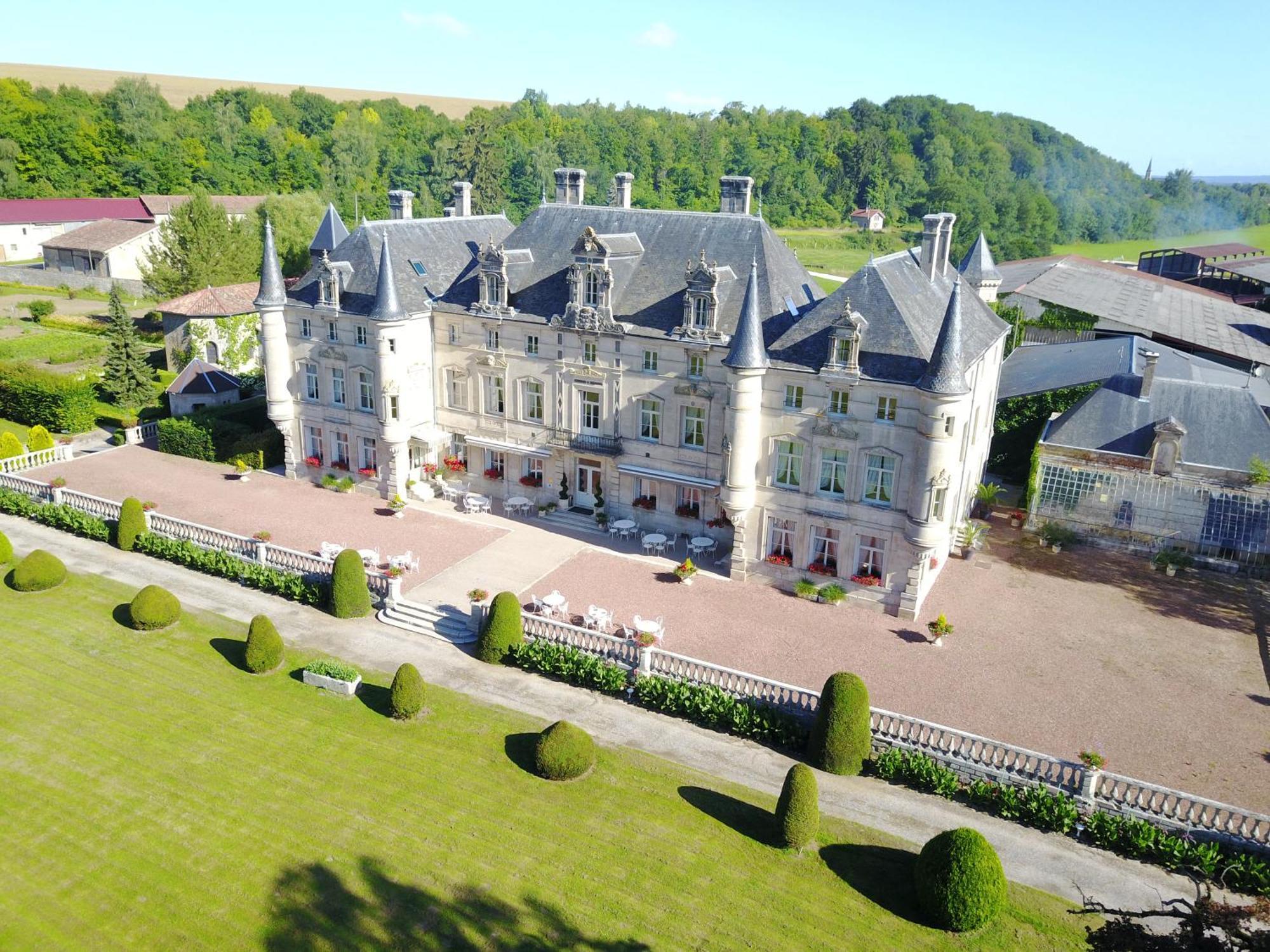 Chateau Des Monthairons Hotel Restaurant Gastromaison Spa Privatif Les Monthairons Eksteriør bilde