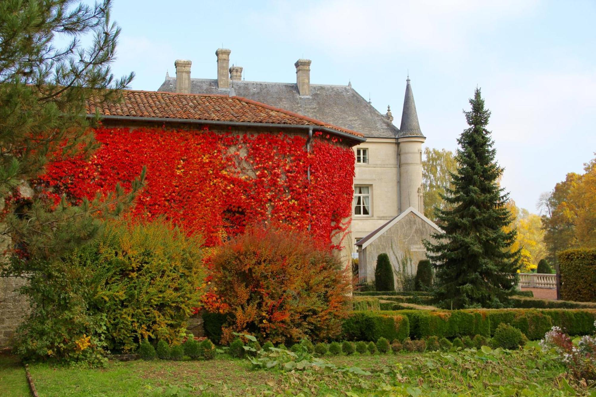 Chateau Des Monthairons Hotel Restaurant Gastromaison Spa Privatif Les Monthairons Eksteriør bilde