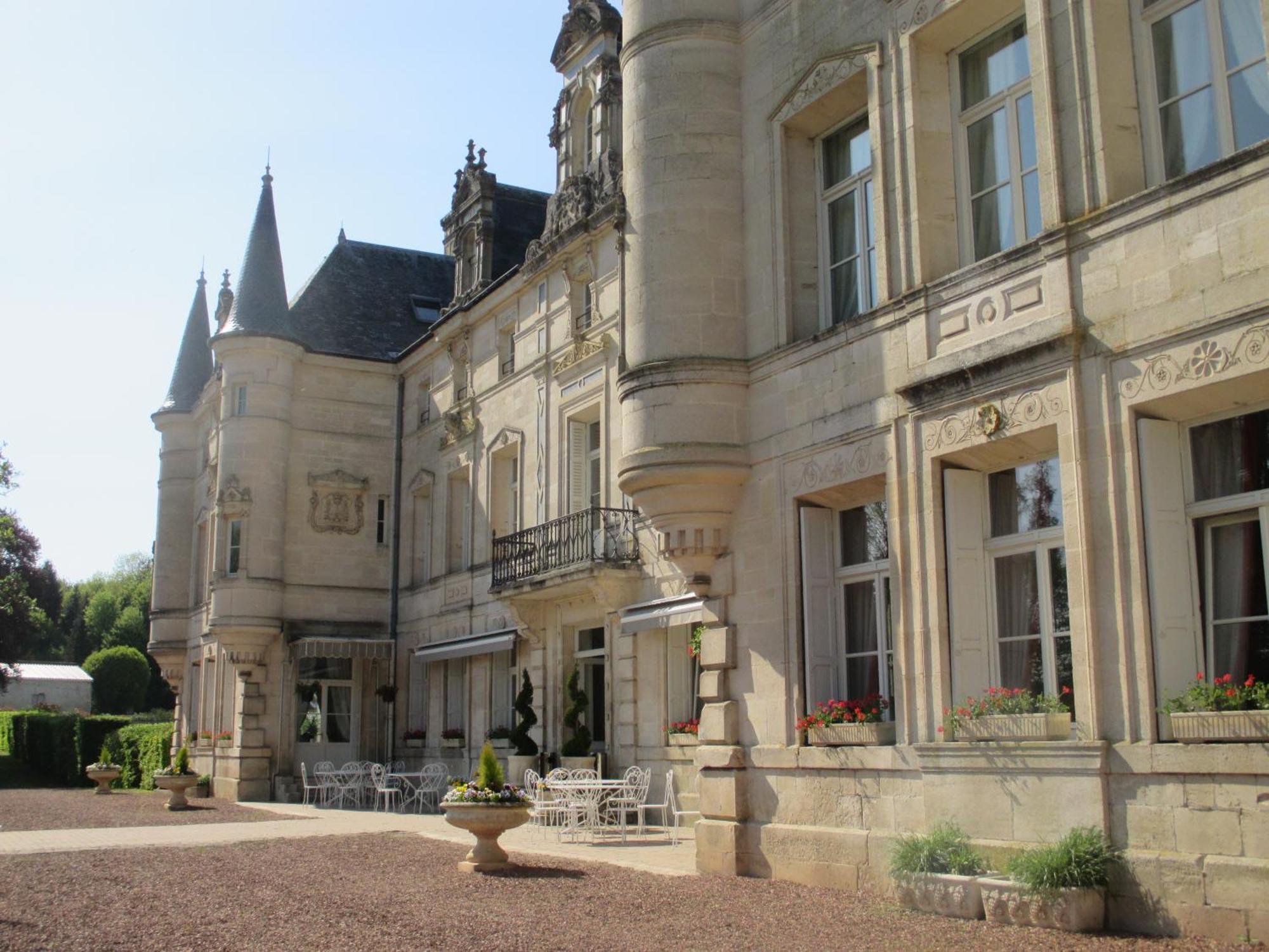 Chateau Des Monthairons Hotel Restaurant Gastromaison Spa Privatif Les Monthairons Eksteriør bilde